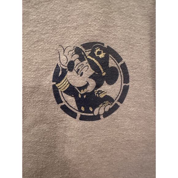 Disney Resorts Cruise Line Captain Mickey Mouse Wish Crewneck Sweatshirt M - Picture 2 of 5